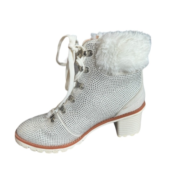 Nannette Lepore Anais Bootie Rhinestone in Winter White Size Womens 7M - Picture 2 of 12